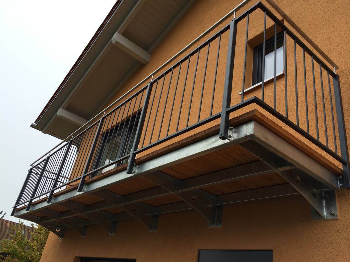 balkone und terrassen aus metall